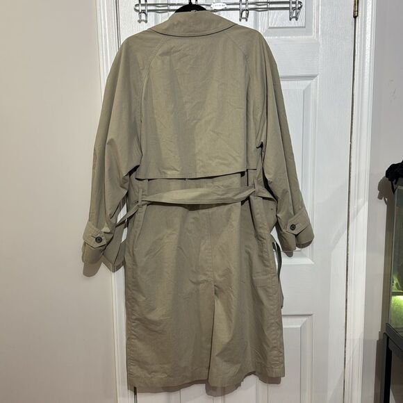 Burberry Tan Trench Coat - Picture 5 of 14